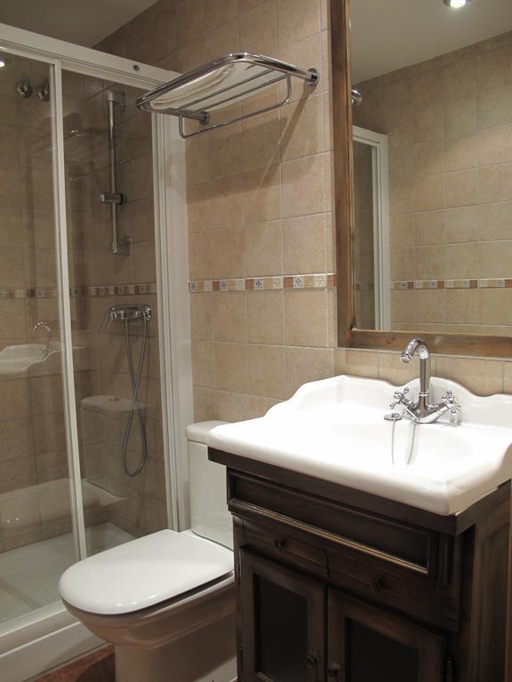 Apartamentos Casa Espanol Broto Εξωτερικό φωτογραφία